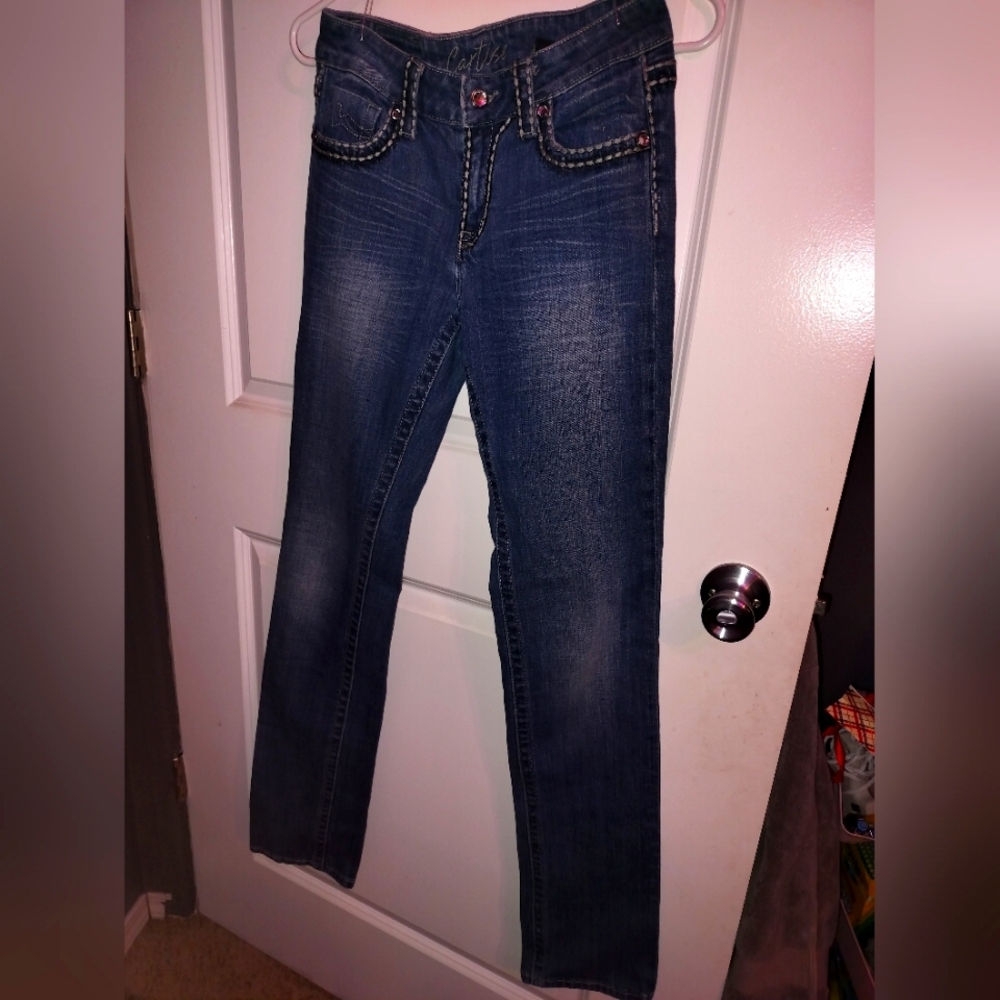 Straight Leg Cartise Jeans